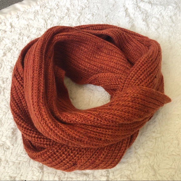 H&M Accessories - H&M Knit Infinity Scarf
